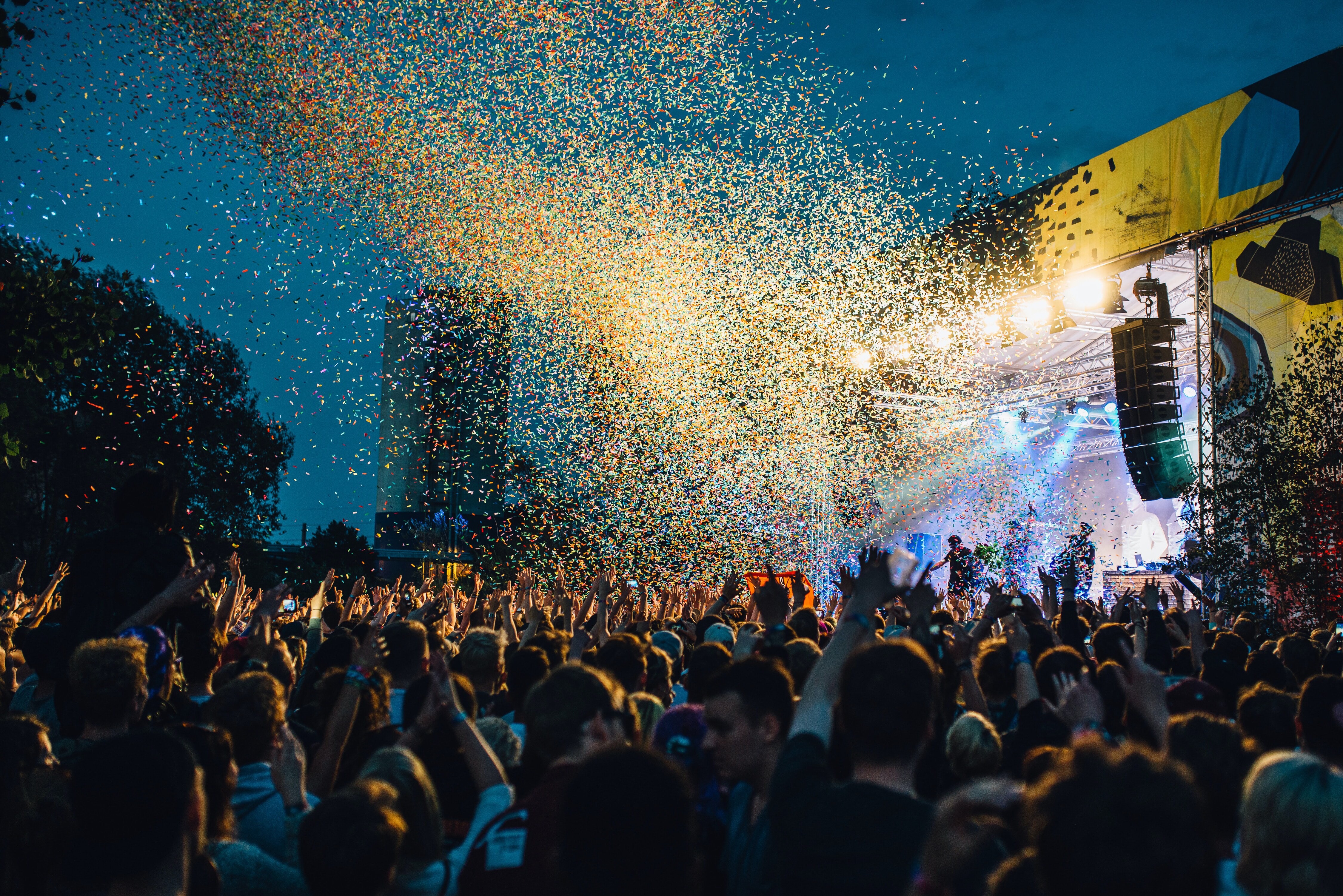 Estruturas para eventos montadas pela LOC Tendas em Florianópolis